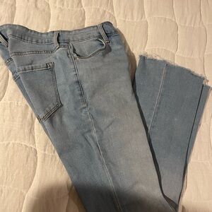 Old navy woman’s flare jean